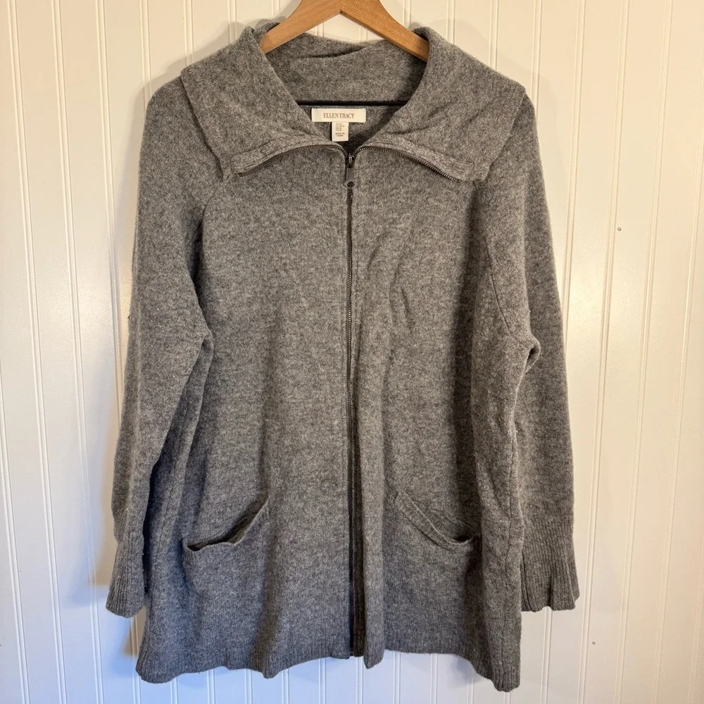 Ellen Tracy 100% Wool Oversized Full Zip Up Long Cardigan Gray Size Medium - Picture 2 of 14